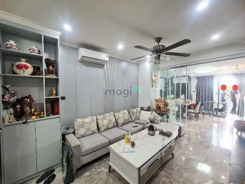 Bán nhà Đền Lừ sử dụng 200m2, 3 ngủ đủ công năng. Giá 4 tỷ
