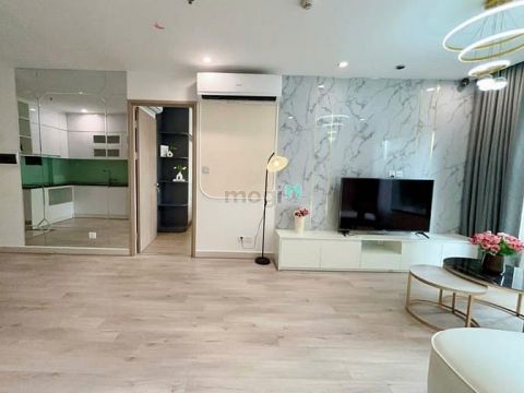 Chính chủ bán căn hộ 2 ngủ + 2 vệ sinh nội thất mới=sẵn sổ hồng