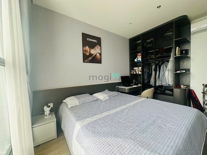 Gia đình cần bán căn 2N2VS nội thất đẹp để chuyển lên căn 3N2VS