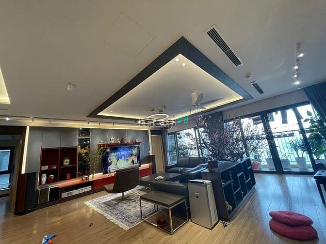 Bán căn hộ chung cư sky park tôn thất thuyết , căn 4 ngủ 3 vs
