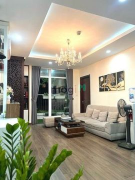 Bán căn hộ chung cư 17T Hoàng Đạo thuý căn 3 ngủ 2 vs