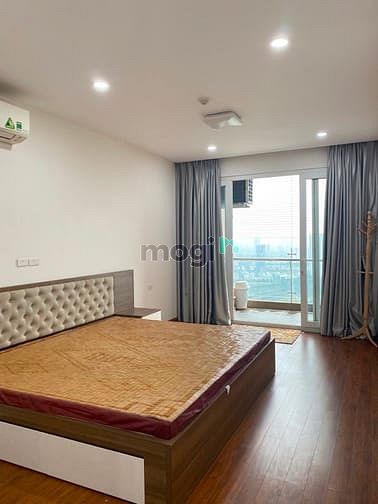 Bán căn hộ chung cư Ct4-5 , mặt đường Dương Đình Nghệ , cầu giấy