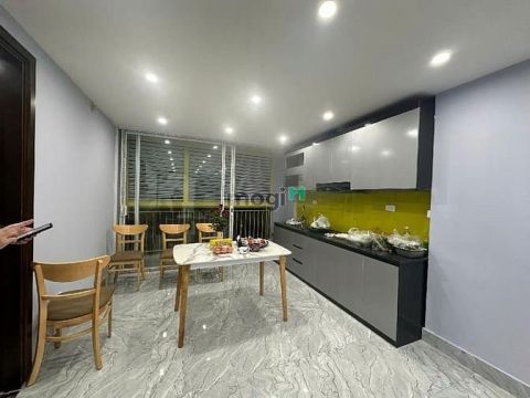 Căn hộ cao cấp Núi Trúc Square 2PN view đẹp