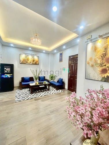 Bán CC Nam Trung Yên 2PN, 1WC,66M2, tầng đẹp,view thoáng, 4.099 tỷ