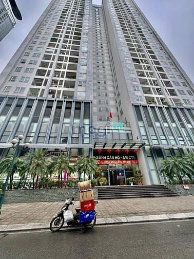 Bán căn hộ chung cư Toà A10 Nguyễn Chánh gần bigC thăng Long.