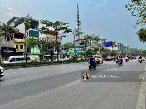 Bán đất mặt phố Ngô Gia Tự – Vỉa hè rộng – 2 mặt thoáng - kinh doanh