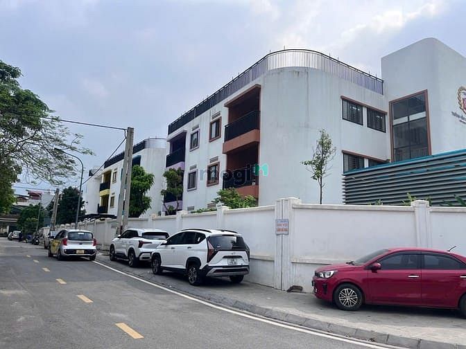 Bán đất phân lô Ngọc Thụy – vỉa hè – ô tô tránh – kinh doanh đỉnh – 80