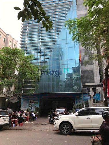 Bán đất phố Ngọc Lâm - Long Biên - 70m2 - ô tô tránh - kinh doanh