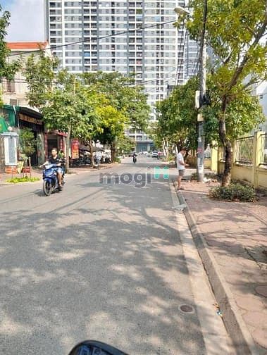 Bán đất phố Thành Trung - Gia Lâm 53m vuông đẹp, đường ô tô thông