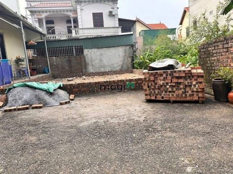 Bán 40m2 4mx10 vuông vắn , ngõ thoáng đẹp gần vinhomes