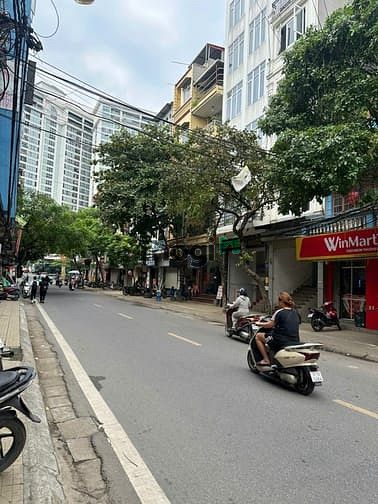 Bán đất giá rẻ tại mặt phố Tân Ấp, quận Ba Đình, Tp.Hà Nội