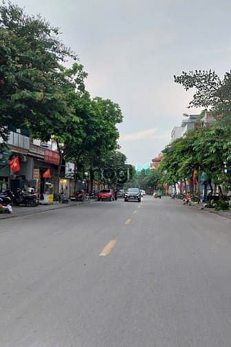 Bán đất phố Việt Hưng 54m2- mt4m- 7 tỷ, ô tô, gần cổng làng Lệ Mật