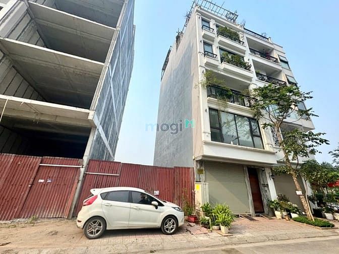 Bán đất TĐC Ngọc Thuỵ, Vỉa hè đường 12m khuôn tiền hiếm 14,x tỷ