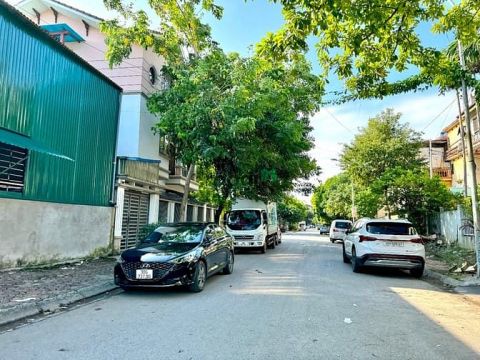 Bán 2 lô đất chính chủ khu TĐC 31ha Trâu quỳ, Dt 110m2 mt 7.1m hậu 7.1