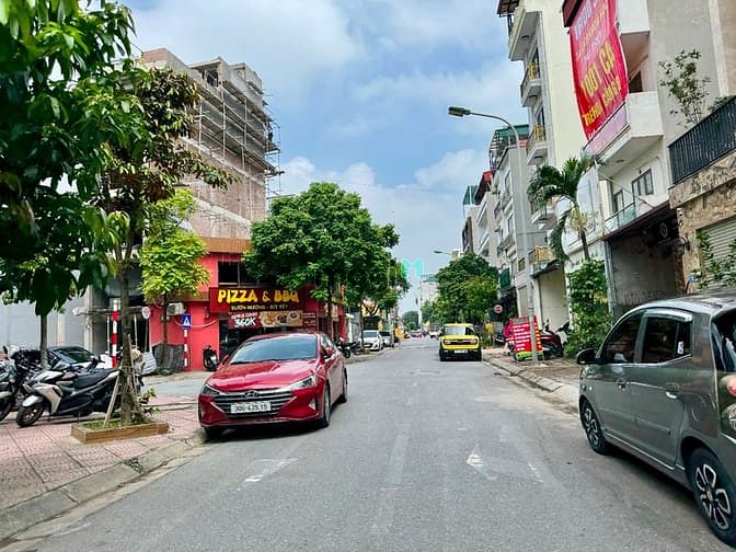 Bán đất đấu giá Phúc Lợi, Vỉa hè 3 oto tránh kinh doanh dt 80m2 mt 5m