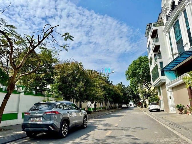 Bán đất TĐC Phường Việt Hưng giá đầu tư, Vỉa hè oto tránh 75m2 mt 5.8m