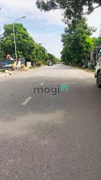Bán Gấp- 210m Trung Tâm Kiêu Kỵ - MT 8m - Xây ở - Biệt Thự+ Kinh Doanh