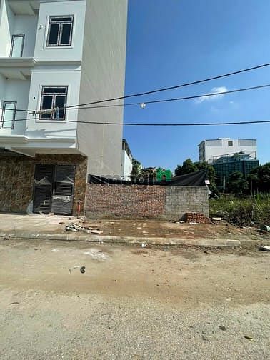 Chính chủ gửi bán – lô đất tái định cư vai réo, phú cát – trung tâm