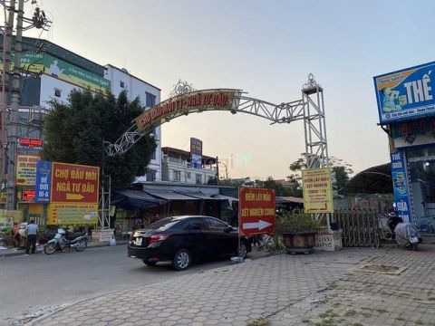 Bán 53m2 đất đẹp phố Công Hà, đường nhựa ô tô, thông, 200m QL17, hồ ĐH