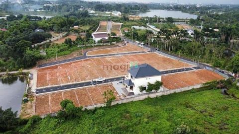 Chính chủ cần bán nhanh lô góc hoa hậu tại hòa lạc, dt 100m2, full