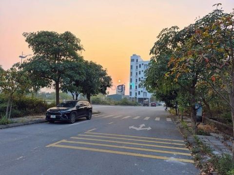 Hiếm - Chính chủ bán 90m2 đất KĐT Khai Sơn/ĐH CN & TM Hà Nội, KD đỉnh
