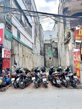 Bán GẤP Đất MẶT PHỐ Trần Cung, 75M2, MT 4.5M, 22.5 TỶ