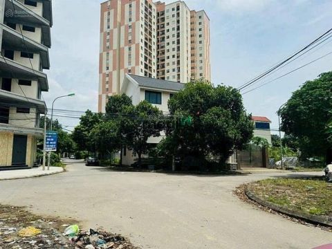 Bán đất Hoà Lạc, duy nhất 1 lô 100m2, lô góc, thẳng cổng CNC 1, ĐH FPT