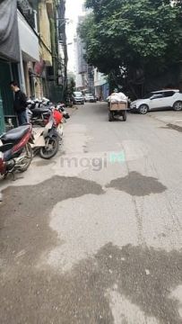 Đội Cấn – Ba Đình – Ô Tô Tránh – 109 M2 – Đất – MT 4.3 M -Giá 31.8 Tỷ