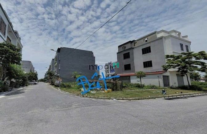 Bán đất Hòa Lạc view hồ Tân xã đường rộng ô tô tránh ở sướng kd tốt