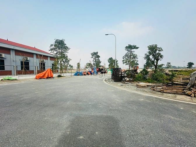 Cần thanh khoản nhanh lô đất 2 mặt tiền tại Dục Tú, Đông Anh, HN