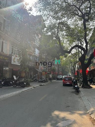 Bán đất tặng nhà trung tâm Cầu Giấy