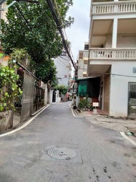 Ô tô nhỏ vào nhà - ngõ nông - thẳng - Bán đất Thạch Bàn, Long Biên