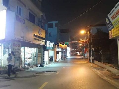 Gấp lắm - Bán đất Thạch Bàn, Long Biên - Thông, KD - 2 ô tô tải tránh