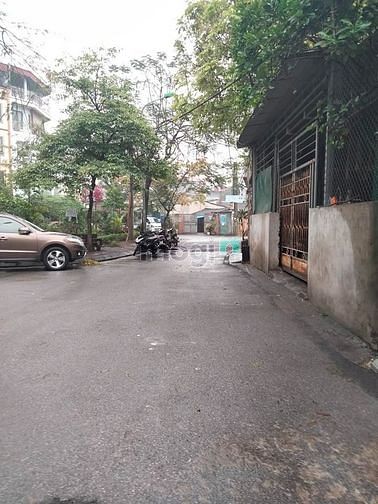Rẻ giật mình - Ô tô tránh - Lô góc - gần hồ - Bán đất tổ 4 Thạch Bàn