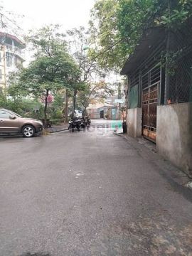 Rẻ giật mình - Ô tô tránh - Lô góc - gần hồ - Bán đất tổ 4 Thạch Bàn