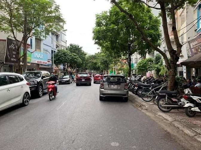 Ô tô tránh - vỉa hè KD - Khu Vip - Phân Lô - Bán đất khu 918 Phúc Đồng