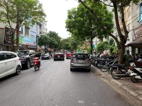 Ô tô tránh - vỉa hè KD - Khu Vip - Phân Lô - Bán đất khu 918 Phúc Đồng