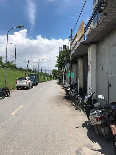 Mặt phố - rẻ hơn trong ngõ - KD bất chấp - Bán đất mặt phố Bát Khối