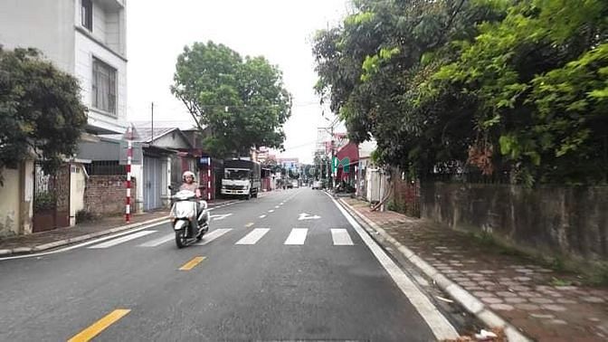 Phân Lô - Vỉa hè - Ô tô tránh - Bán đất Thạch Bàn, Long Biên - 50m