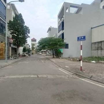 Ngõ to như phố - Bán đất Phúc Lợi, Long Biên, ô tô tải tránh, vỉa hè.