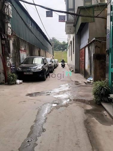 Ô tô tránh - 7 chỗ vào nhà - Ko Quy hoạch - Bán đất Tư Đình, Long Biên