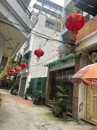 Bán mảnh đất siêu đẹp phố Trần Khát Chân, Ô TÔ, LÔ GÓC, 82m2, 13.5 tỷ