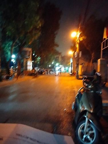 BÁN GẤP Đất Tư Đình, Long Biên, ô tô tránh, cách phố 10m, ko QH