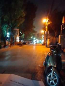 BÁN GẤP Đất Tư Đình, Long Biên, ô tô tránh, cách phố 10m, ko QH