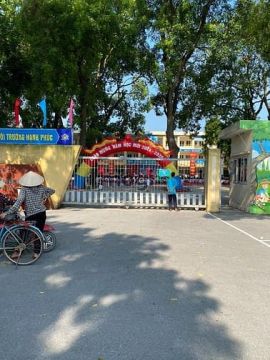 Bán 70m2 MT 8m đất Đấu giá Lệ Chi - đường 5m thông - chỉ 2 tỷ 73