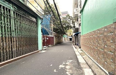 Bán 139m2 đất Bồ Đề-lõi Long Biên, Mt 6m, 16 chỗ vào nhà, chỉ 21.5 tỷ.