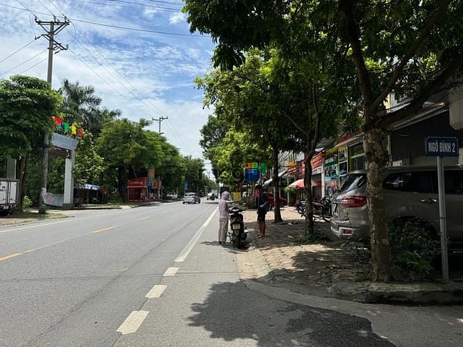 Bán Đất Nam Hồng 70m Ngõ thông - OTO 7 chỗ chay vèo vèo - Nhỉnh 4tỷ