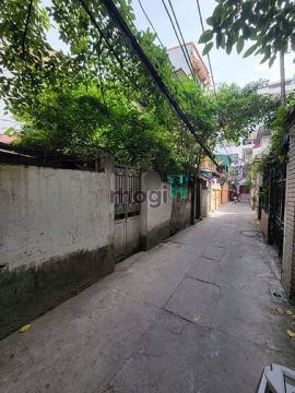 Bán đất phỗ Võng Thị Tây Hồ gần phố : 100m MT5.3m giá 10.8 tỷ