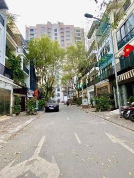 Tân Xuân LÔ GÓC, Ô TÔ - 20M RA PHỐ 84m2 MT 6.3m giá 10,2 tỷ