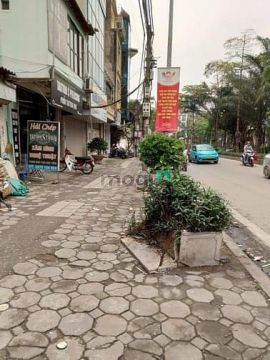 Bán đất Hoàng Hoa Thám- Văn Cao, 106m2, mt 5m, 10m ra phố, sổ đỏ, 15.8